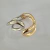 Gargantilla de metal con anillo brillante exagerado, estilo retro, con resorte irregular y hueco para mujer