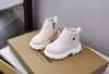 Nuevas botas Martin para niños para otoño e invierno, botines elásticos simples y elegantes para niñas, botas de cuero cálidas y modernas con forro de felpa para bebés y niños pequeños