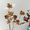 Materiais Florais para Véspera de Ano Novo Transfronteiriços, Eucalipto, Pequenas Frutas Vermelhas, Flores Artificiais Douradas para Festas de Natal e Ano Novo