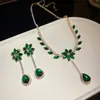 Conjunto de Brincos e Colar de Flor Cravejados com Diamantes, Estilo de Moda Retro Europeu e Americano, Corrente para Clavícula, Joias de Luxo Leve e de Alta Qualidade para Atacado