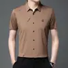 Nueva Camisa Fina de Manga Corta para Hombre Verano 2023 Tendencia Flor Oscura Mediana Edad Solapa de Padre Moda