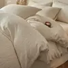 Juego de Ropa de Cama Grueso Tallado de Leche de Cuatro Piezas para Otoño e Invierno Sábana Cálida Funda Nórdica Faldón de Cama Dormitorio Principal Sencillo con Sensación de Alta Gama Ropa de Cama
