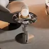 Mesa Lateral de Piedra de Lujo Ligero Estilo Italiano, Mesa Redonda de Lujo Ligero para Sala de Estar, Mesa Cuadrada de Esquina de Alta Gama, Mesa Redonda Pequeña de Piedra de Lujo para Balcón Minimalista