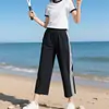 Calça Esportiva Branca com Estampa de Grou para Mulheres, Nova Coleção Primavera e Outono, 95% Algodão, Modelo Petite, Calça Larga de Nove Décimos, Cor Clara, Uso Solto
