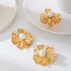 Conjunto de pendientes y anillo de tres piezas con diseño de pétalo de perla multicapa para mujer, conjunto de joyería versátil para el uso diario y para ir al trabajo