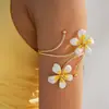 Pulsera de brazo metálica vintage europea y americana con goteo de aceite floral, pulsera transfronteriza dulce y elegante, joyería exagerada de nicho de alta gama