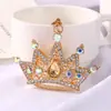Nueva Corona de Cristal Colorido Incrustada con Diamantes Llavero para Coche Colgante para Bolso de Mujer Personalizado Exquisito Regalo Pequeño Venta al por Mayor