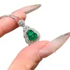 Agencia Little Red Colgante de Calabaza Verde Yang Plata S925 Incrustada Nuevo Estilo Chino Diseño de Lujo Ligero Colgante de Calabaza Verde Yang