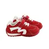 Zapatos de bebé de cuero 2026 nuevo modelo de otoño, zapatillas deportivas para niños y niñas, suela suave antideslizante, zapatos para caminar de bebé, zapatos para niños pequeños
