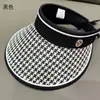 Novo Chapéu de Palha Xadrez Houndstooth de Verão com Top Aberto para Mulheres, Aba Larga para Proteção Facial, Proteção Solar, Proteção UV, Novo Chapéu de Sol