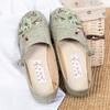Sapatos de Tecido Old Beijing 2026 para Mulheres, Nova Marca Oficial, Sapatos Bordados para Mães Idosas, Sapatos Femininos de Solado Macio