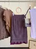 Falda Midi de Encaje Patchwork de Terciopelo Estilo Coreano Retro para Mujer Otoño Nueva Llegada Adelgazante Versátil Recta de Cintura Alta que se Ajusta a la Cadera