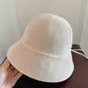 Chapéu de Pescador Respirável com Cadarço Versátil para Primavera e Verão para Mulheres com Fenda Traseira, Chapéu Loli que Afina o Rosto, Chapéu Bucket de Tricô Retrô com Proteção Solar