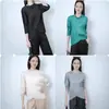 Camiseta de Manga Corta Batwing de Cuello Redondo de Gama Alta para Mujer, Verano Fina Holgada Versátil Top Plisado Inspirado en Issey Miyake