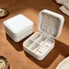 Caja de joyería portátil directa de fábrica con espejo, caja de joyería de lujo de alta gama, caja de almacenamiento de pulsera de cristal, collar, pendientes al por mayor