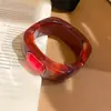 Pulseira Aberta Quadrada de Resina Colorida Usada com Strass, Toque de Luxo Leve de Alta Qualidade, Joia Versátil de Estilo Nicho