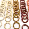 Anéis/ganchos de madeira coloridos de 4cm na cor café para acessórios DIY, incluindo anéis para pendurar, fivelas para bolsas e argolas para cortinas. Venda direta da fábrica.