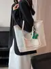Bolsa de Gelatina Transparente para Mujer 2026 Nueva Moda Tendencia Primavera y Verano Bolso de Hombro Popular Simple Gran Capacidad Bolso Tote para Viajes