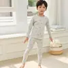 2025 Outono e Inverno Novo Conjunto de Roupa Íntima de Casa Escovada Classe A para Crianças Médias e Grandes, Roupas de Outono para Meninas Japonesas e Coreanas sem Ossos e Calças de Outono