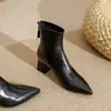 Botas femininas de salto alto com bico fino, para primavera/outono, estilo novo 2026, salto grosso, botas justas, com zíper traseiro, botas da moda até a panturrilha