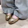 Primeiro Encontro com os Sapatilhas Ballet Dourado Glitter da Temporada para Mulheres, Lindo Sapato Rasteiro de Início de Primavera, Novos Sapatos de Boca Rasa Retro Francês 2026