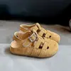 Sandálias Infantis Dedo Bebê Verão 2025 Novas Sandálias Birkenstocks de Menino Menininha Elegante Vintage Sapatos Romanos