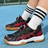 Nuevos Zapatos de Bádminton Malla Transpirable Niños Estudiante Zapatos Deportivos Niños Medianos y Grandes Suela Suave Zapatos de Tenis de Mesa En Stock Exterior