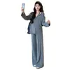 Conjunto de punto gris casual para maternidad, estilo coreano, nuevo diseño otoño/invierno 2026, conjunto de tres piezas con top de tirantes y pantalones de pierna ancha