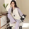 Nuevo Conjunto de Pijama de Algodón Puro Transpirable Amigable con la Piel, Cuello Redondo, para Mujer, Manga Larga Cómodo, Se Puede Usar Afuera, Conjunto de Ropa de Casa Estampado, Otoño e Invierno