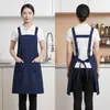 Avental impermeável dupla face com logo estampado, adequado para padarias, cafeterias, lojas de chás e serviços de catering, com alças de ombro alargadas, roupa de trabalho para mulheres