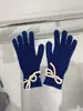 Luvas de tricô com laço da Coreia do Sul para estudantes femininas Estilo coreano fofo cor sólida outono e inverno para andar de moto luvas quentes de dedos abertos touch screen moda