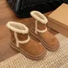 Botas de Nieve Gruesas con Suela Gruesa Retro Cálidas que Aumentan la Altura para Mujer 2026 Nuevas de Invierno con Forro de Terciopelo Espeso Antideslizantes del Noreste Zapatos de Algodón