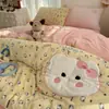 Juego de ropa de cama de cuatro piezas estilo coreano ins de lunares de terciopelo de leche, nueva funda de edredón engrosada de invierno 2026, estilo sábana de cama de vellón de coral