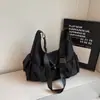 Bolsa de Ombro Plissada Grande Capacidade Estilo Coreano 2026 Nova Bolsa Transversal de Nylon Bolsa de Axila Lona Estilo Casual Preguiçoso