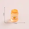 Micro-Paisaje Creativo Tarro de Mermelada de Arándano y Naranja Comida y Juego Decoración DIY Accesorio Colgante Mini Adorno de Escritorio