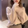Nueva colección otoño/invierno 2026: Suéter de punto holgado, suave y cómodo, de corte relajado, con cuello redondo, perfecto como capa base o prenda exterior para mujer.