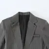Comercio Exterior Ropa de Mujer 2026 Moda Europea y Americana Casual Ajuste Delgado Único Irregular Rayas de Lana Blazer para Mujer B130022