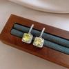 Aretes colgantes cuadrados de circonita con aguja de plata chapado en oro real de 18k, aretes de moda europea y americana, aretes de alta gama de lujo ligero