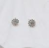 Mini Pendientes de Girasol de Trabajo Invisibles de Plata S925 para Mujer Moda Elegante Tendencia Pendientes de Circonita Clavos de Oreja Minimalistas
