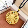 Loja de Ouro Mesmo Estilo Banhado a Ouro Esmalte Bússola Oito Tesouros Amarelo Deus da Riqueza Pingente Novo Estilo Chinês Vajra Bússola Oito Tesouros Pingente