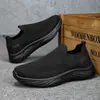 Casal 2026 Primavera/Verão Flyknit Respirável Leve Tênis Esportivo Solado Macio Slip-on Sapatos Preguiçosos Unissex Sapatos de Malha