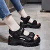 Sandálias de Sola Grossa para Mulheres, Novo Estilo Verão 2026 Sapatos Plataforma, Casuais Esportivos da Moda com Sola Macia, Sandálias Romanas de Praia