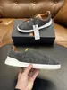 Los Nuevos Tenis Casuales de Tacón Bajo Planos con Banda Elástica Otoñales de Zegn para Hombre Son Modernos y Versátiles para Viajes al Aire Libre y Vacaciones