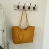 Yuezhi 2026 Verano Nueva Moda Versátil Bolso de Hombro para Mujer Gran Capacidad Bolso Tote para Viajes Diarios Bolso de Mano de Alta Gama