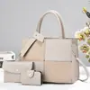 Bolsa Feminina 2025 Novo Modelo Conjunto de Três Peças com Design de Quatro Compartimentos, Bolsa de Mão Fashionável com Padrão de Crocodilo, Bolsa de Ombro e Transversal Estilo Europeu e Americano