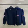 Ventas Directas de Fábrica Tb Nuevo Estilo Otoño e Invierno Chaqueta con Solapa de Doble Manga y Cremallera de Correa para Hombres y Mujeres, Chaqueta Casual y Cómoda