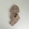 Conjunto de Dos Piezas para Niños con Sombrero de Ala Ancha y Bufanda Bordada con Lazo Estilo Coreano, Sombrero Cálido de Lana Imitación Cachemir