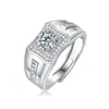 Anillo de Moissanita para Hombre Plata de Ley S925 Chapado en Platino No se Desvanece en Stock Anillo al por Mayor Lujo Ligero de Gama Alta