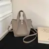Bolsa de Balde Portátil Estilo Retrô Francês para Mulheres 2026 Inverno Novo Estilo Roupa Diária de Trabalho Bolsa de Ombro Nicho Casual Bolsa Transversal