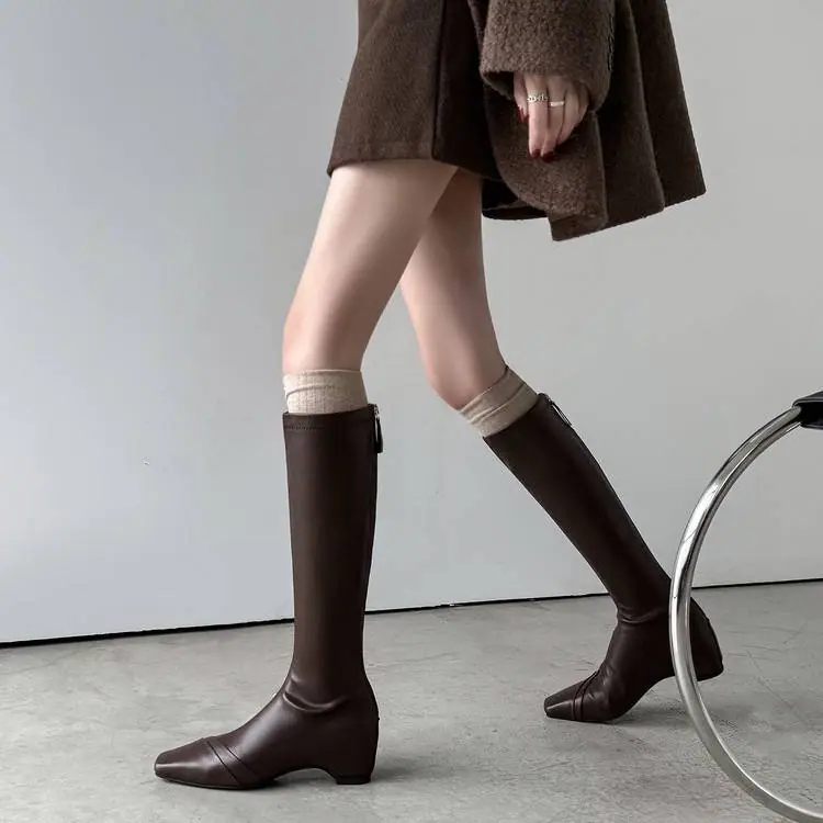 20250914824599042_750.jpg?imageslim